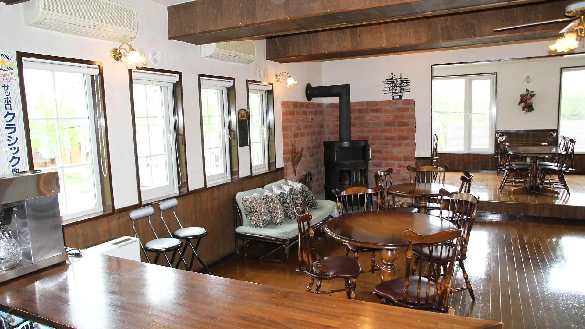 Couette-café Popcorn Lodge Niseko